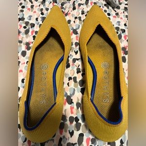 Marigold Yellow Rothy’s The Point - size 8.5